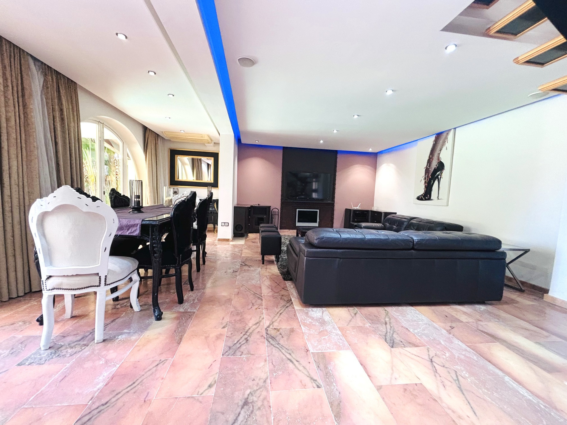 3 bedroom House in Marbella, Malaga, Spain – 428-05153P