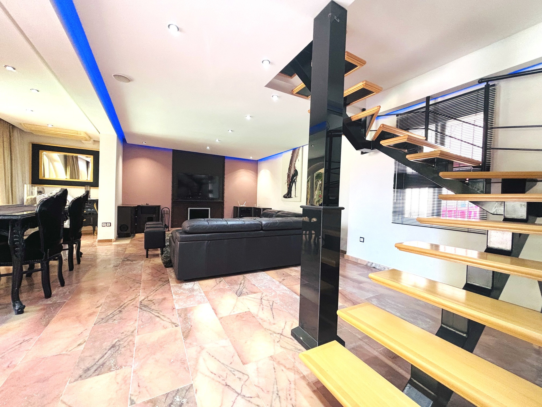 3 bedroom House in Marbella, Malaga, Spain – 428-05153P