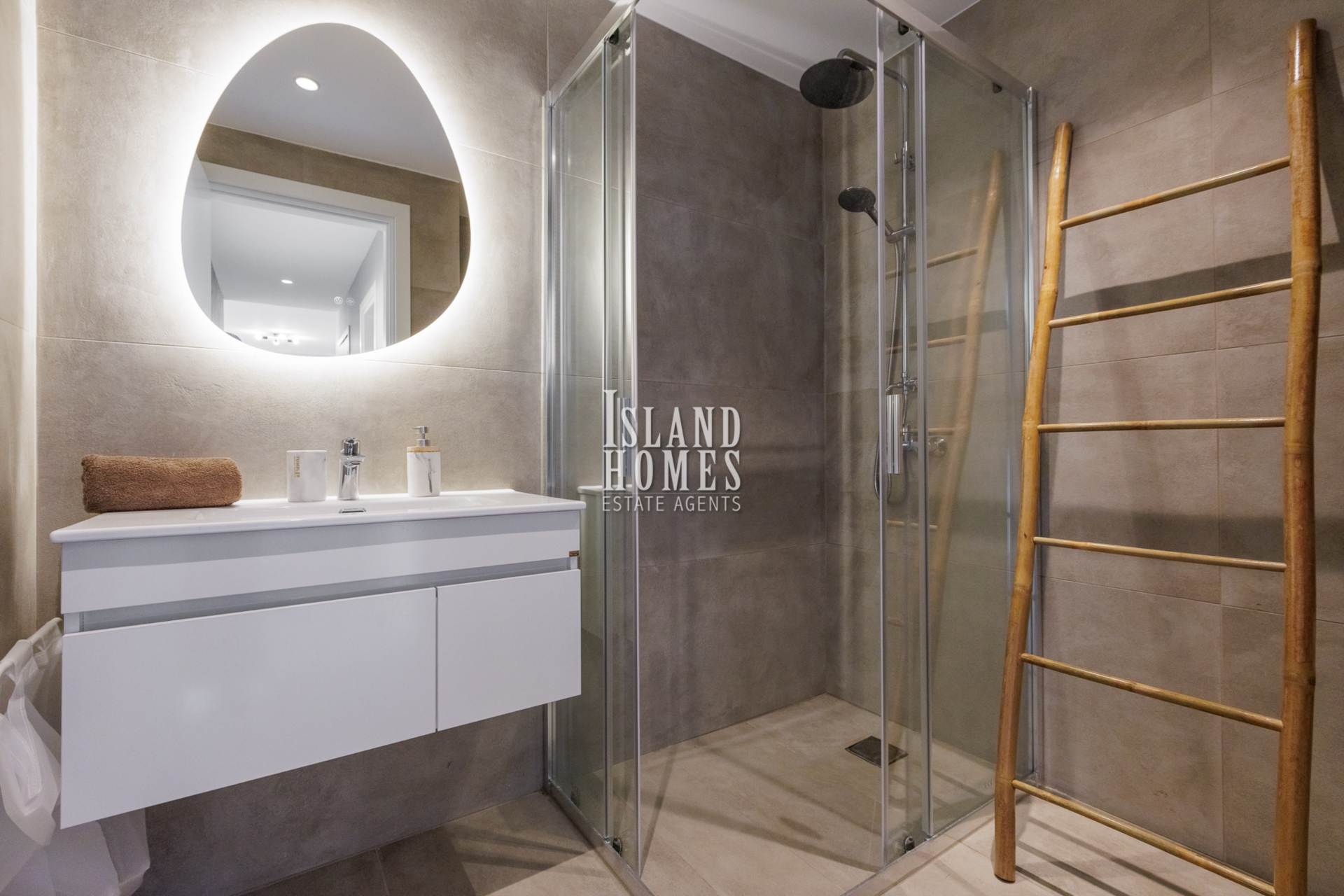 2 bedroom Apartment in Kapparis, Famagusta, Cyprus – BhK116as