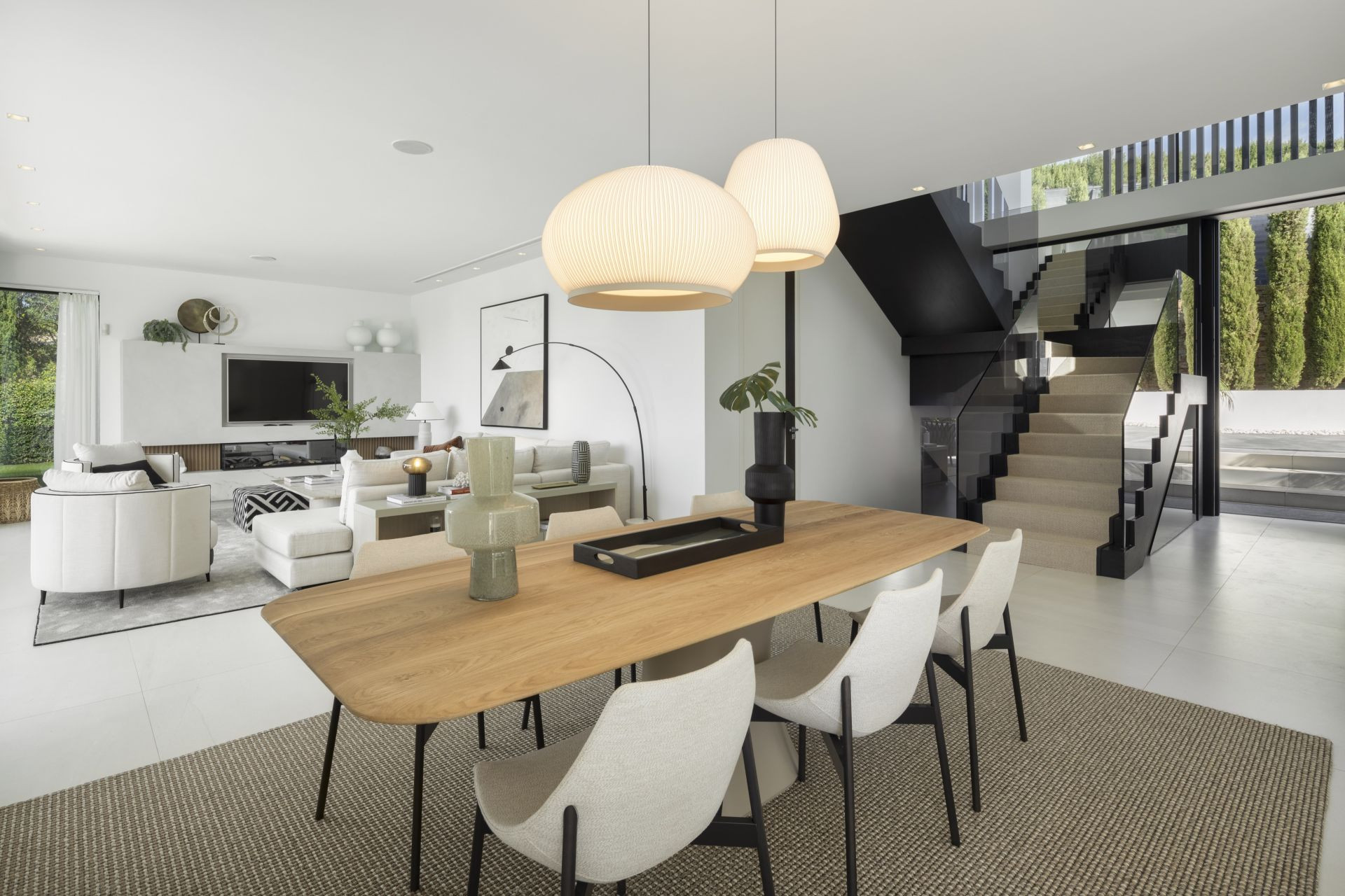 5 bedroom Villa in Marbella, Malaga, Spain – 464-00532D