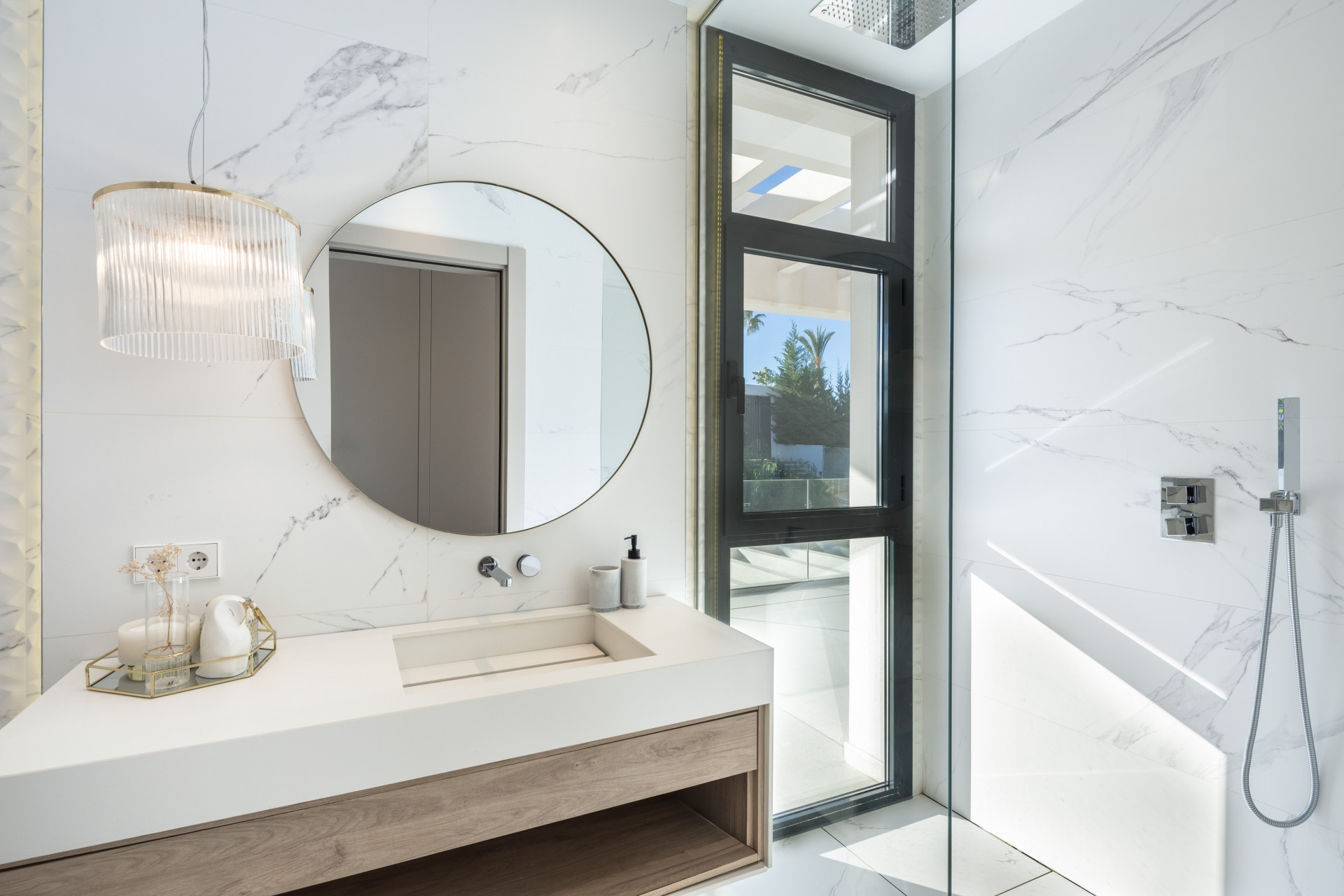 6 bedroom Villa in Marbella, Malaga, Spain – 428-03123D