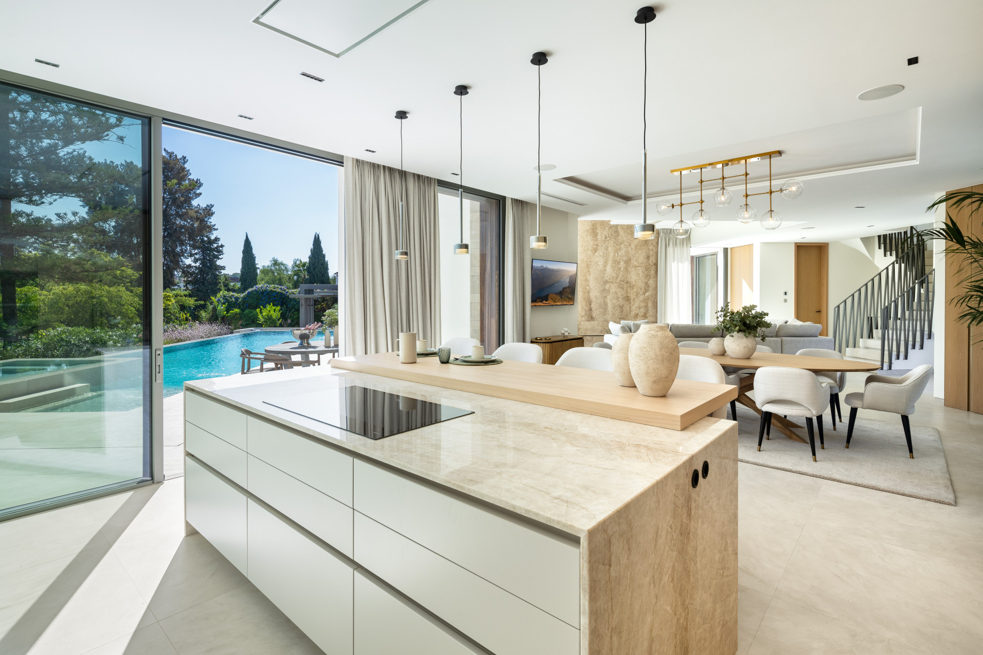 5 bedroom Villa in Marbella, Malaga, Spain – 428-03378P