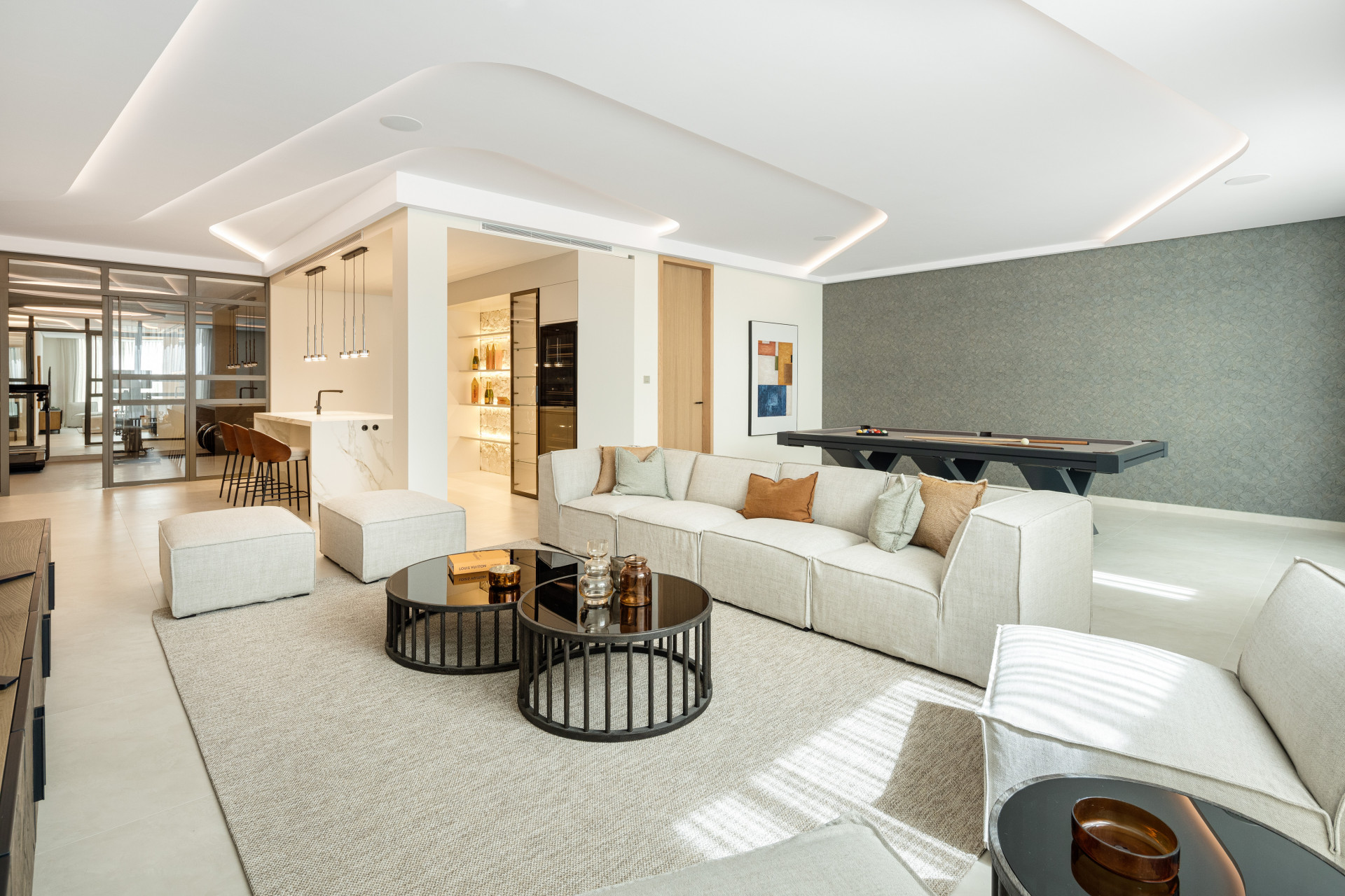 5 bedroom Villa in Marbella, Malaga, Spain – 428-03378P