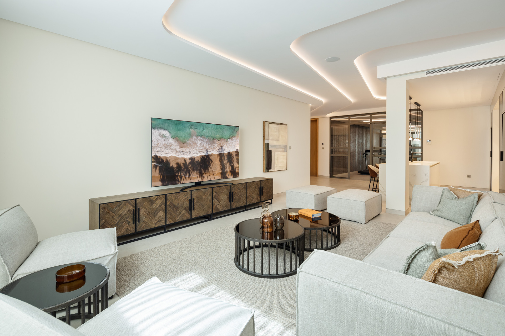 5 bedroom Villa in Marbella, Malaga, Spain – 428-03378P