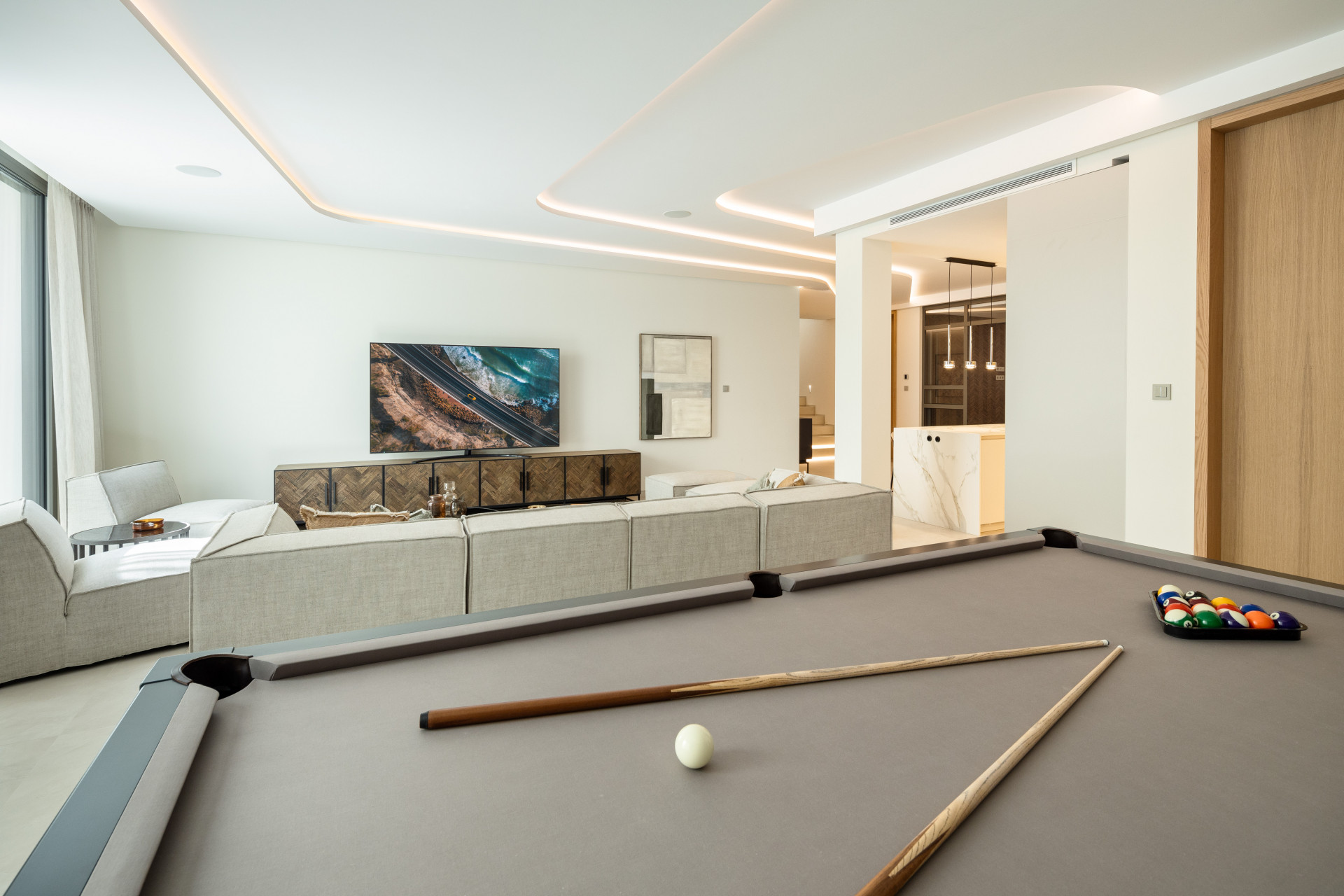 5 bedroom Villa in Marbella, Malaga, Spain – 428-03378P