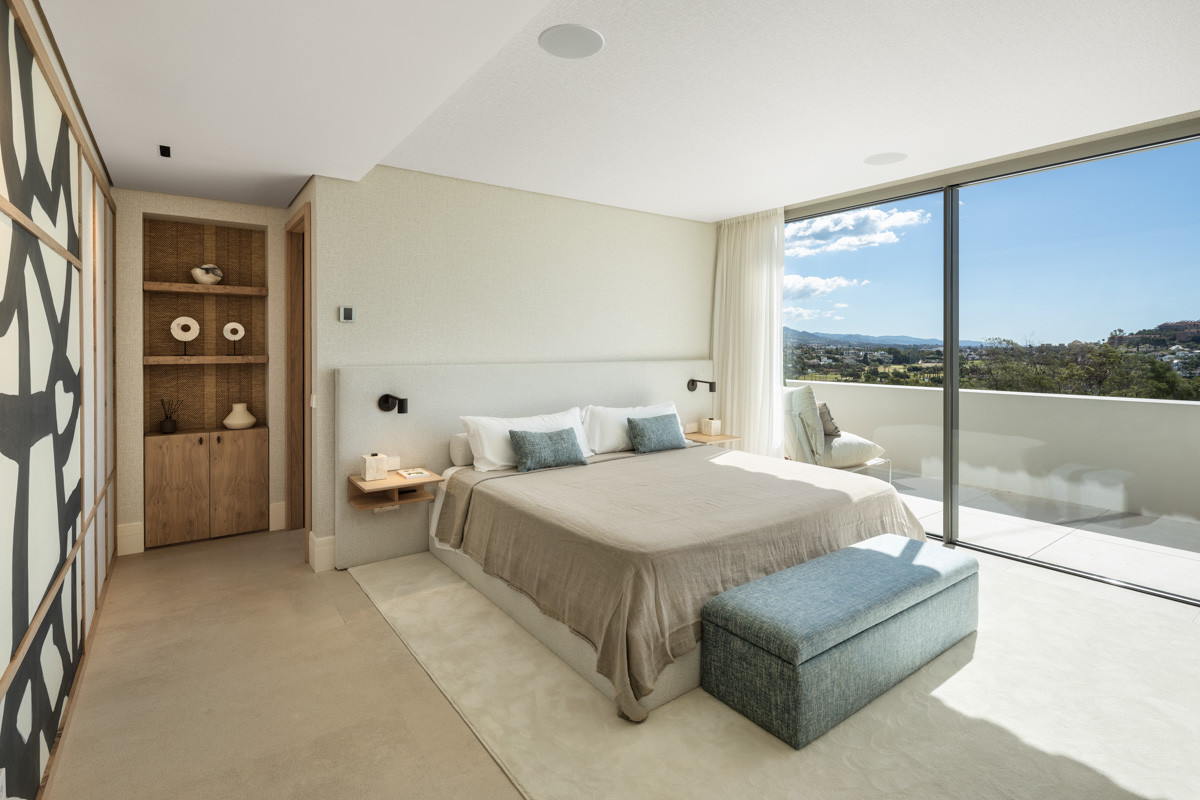 6 bedroom Villa in Benahavis, Malaga, Spain – 428-03518D