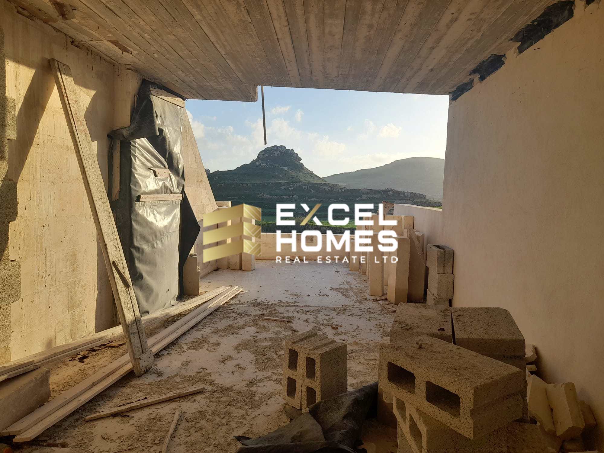 2 bedroom Apartment in Marsalforn, Malta – 65921