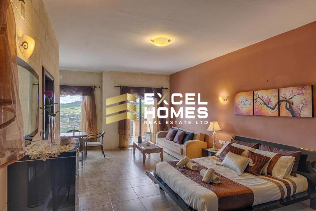 4 bedroom Terraced House in Xaghra, Malta – 65881