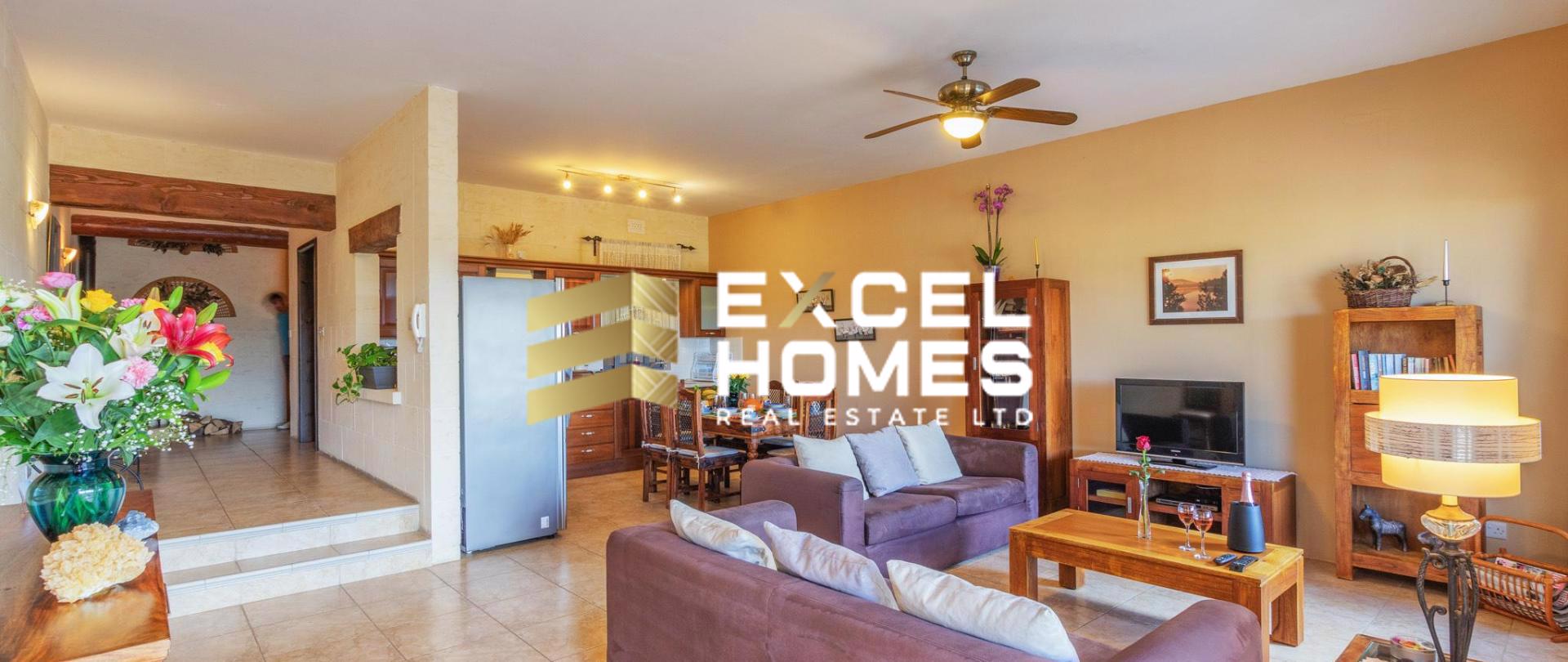 4 bedroom Terraced House in Xaghra, Malta – 65881