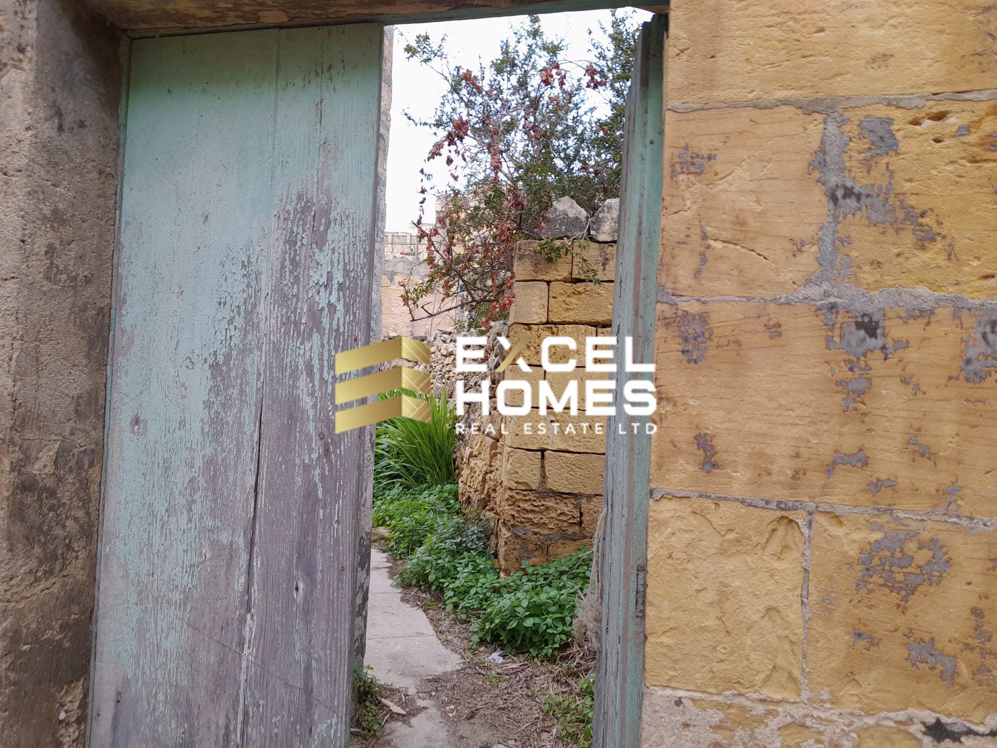 2 bedroom Farmhouse in Xewkija, Malta – 65865