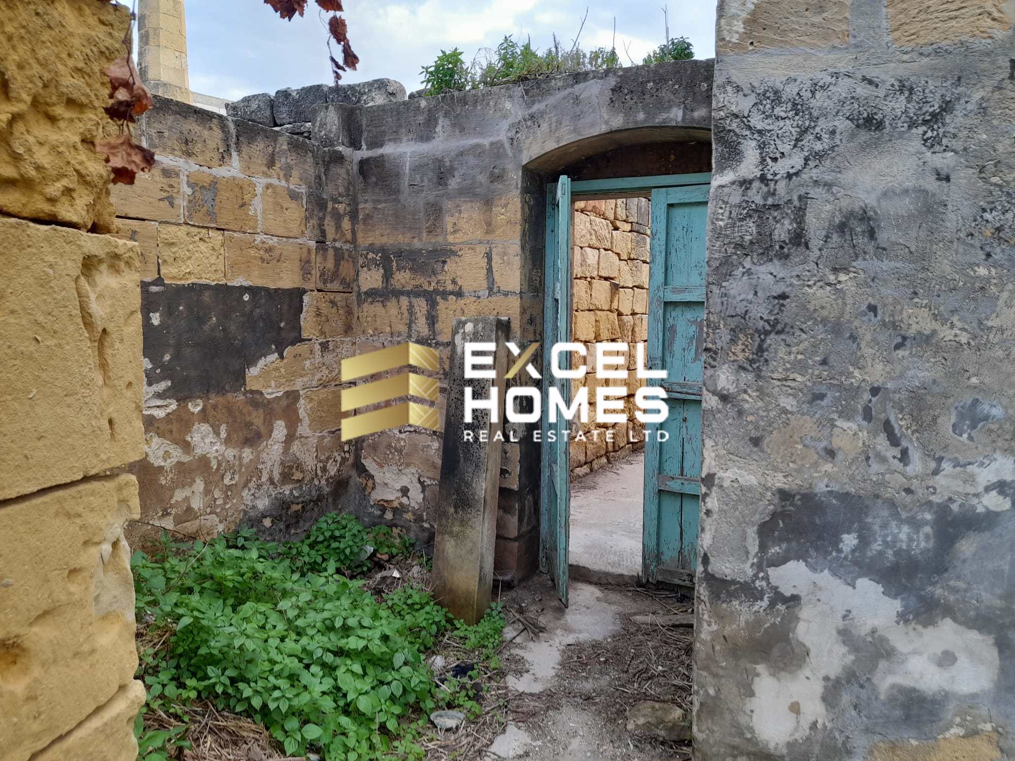 2 bedroom Farmhouse in Xewkija, Malta – 65865