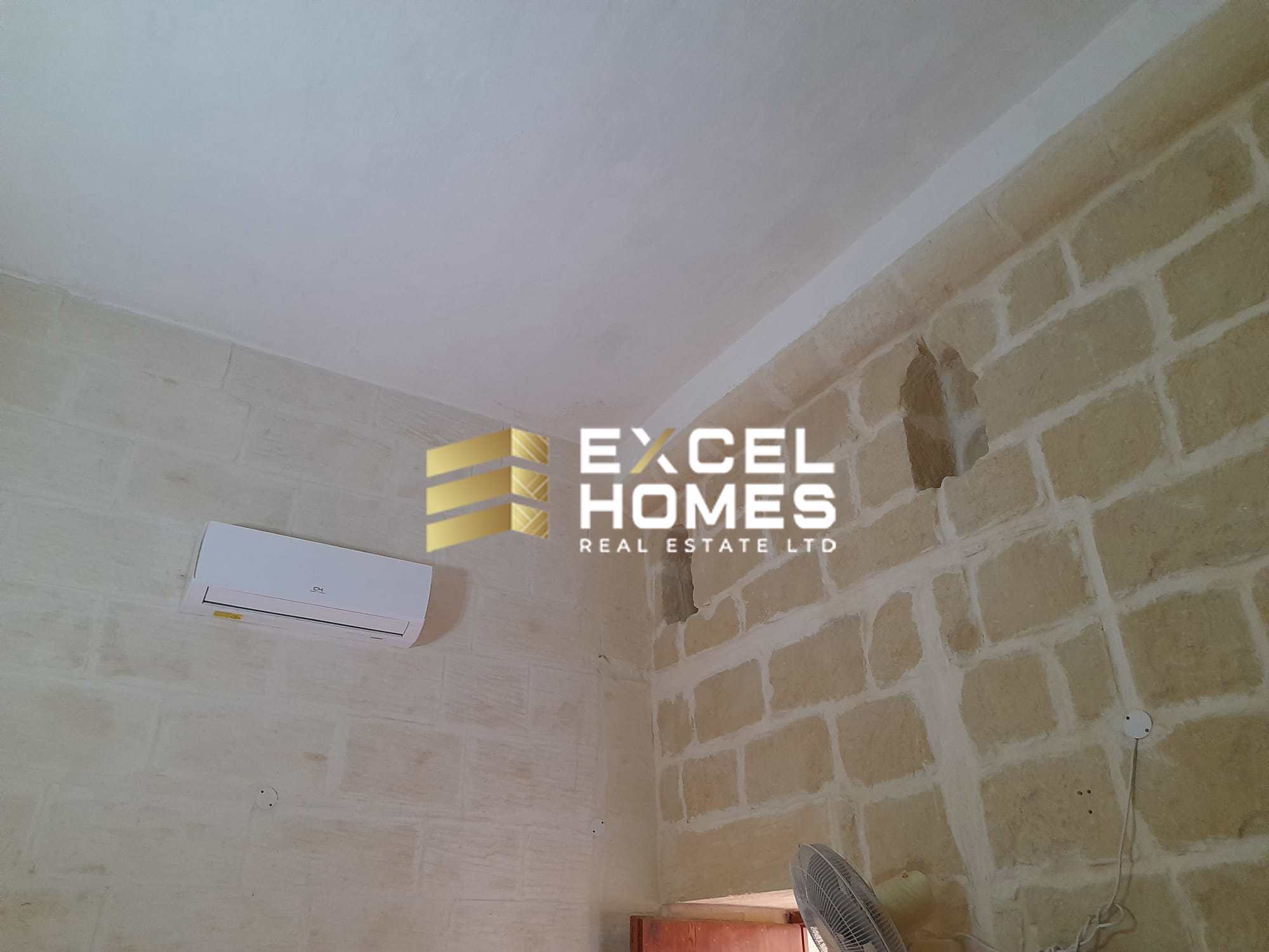5 bedroom Farmhouse in San Lawrenz, Malta – 65859