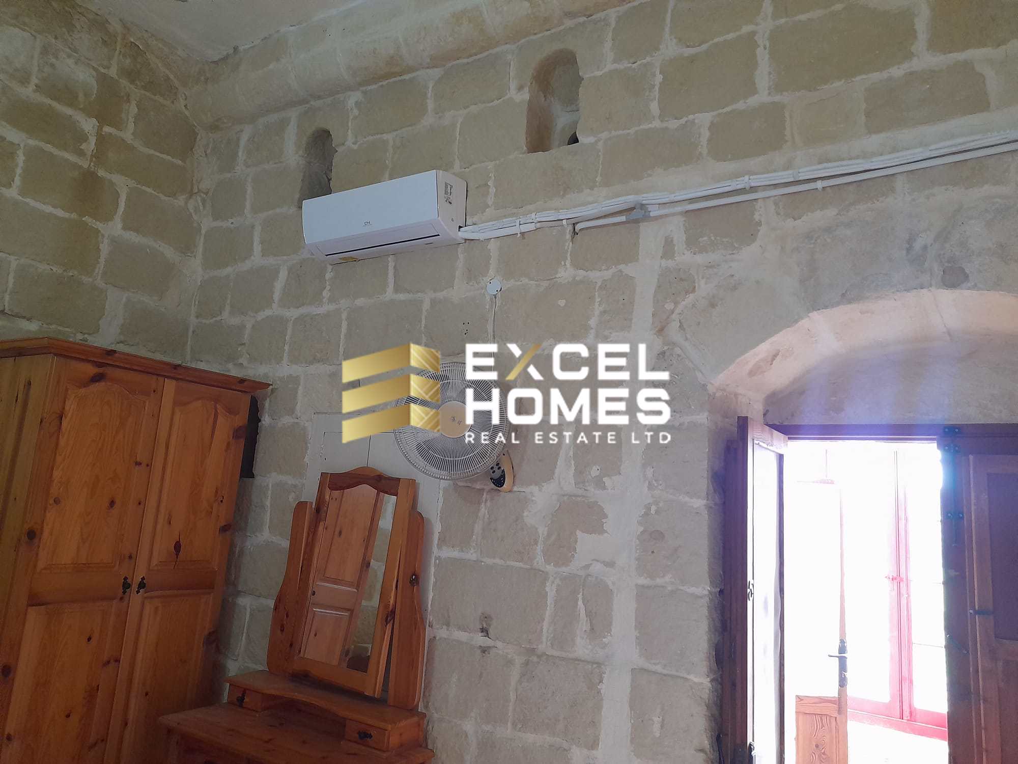 5 bedroom Farmhouse in San Lawrenz, Malta – 65859