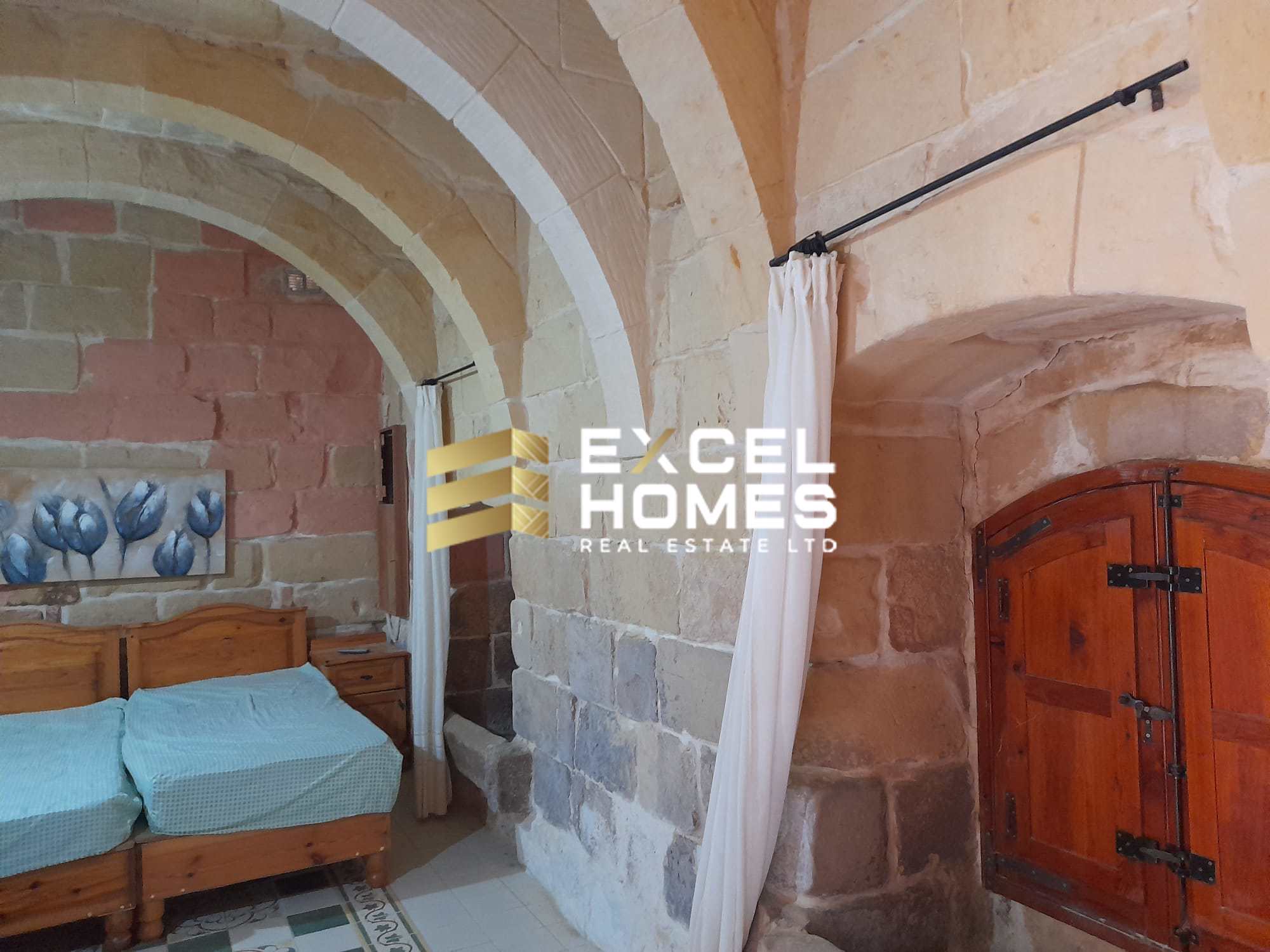 5 bedroom Farmhouse in San Lawrenz, Malta – 65859