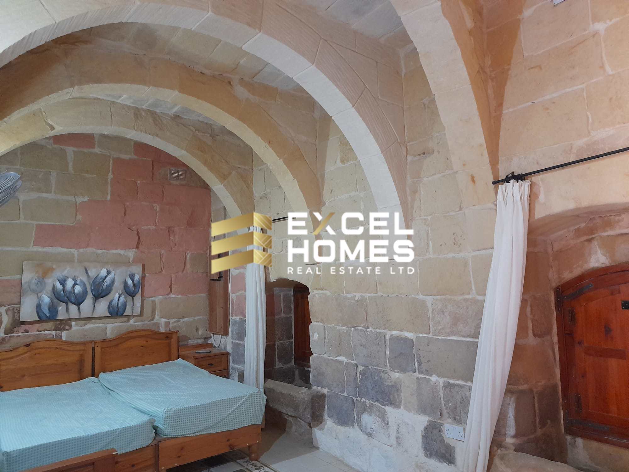 5 bedroom Farmhouse in San Lawrenz, Malta – 65859