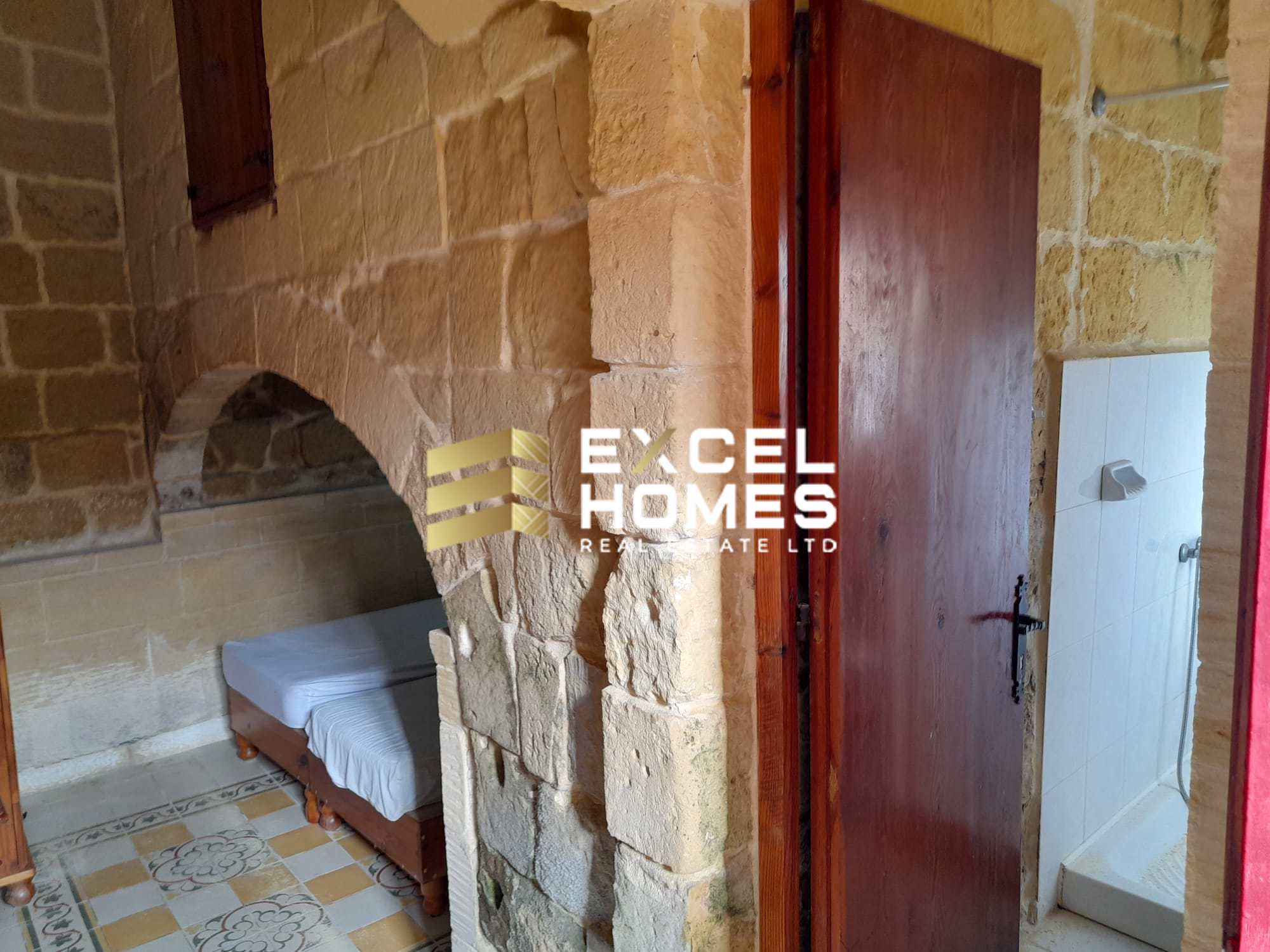 5 bedroom Farmhouse in San Lawrenz, Malta – 65859