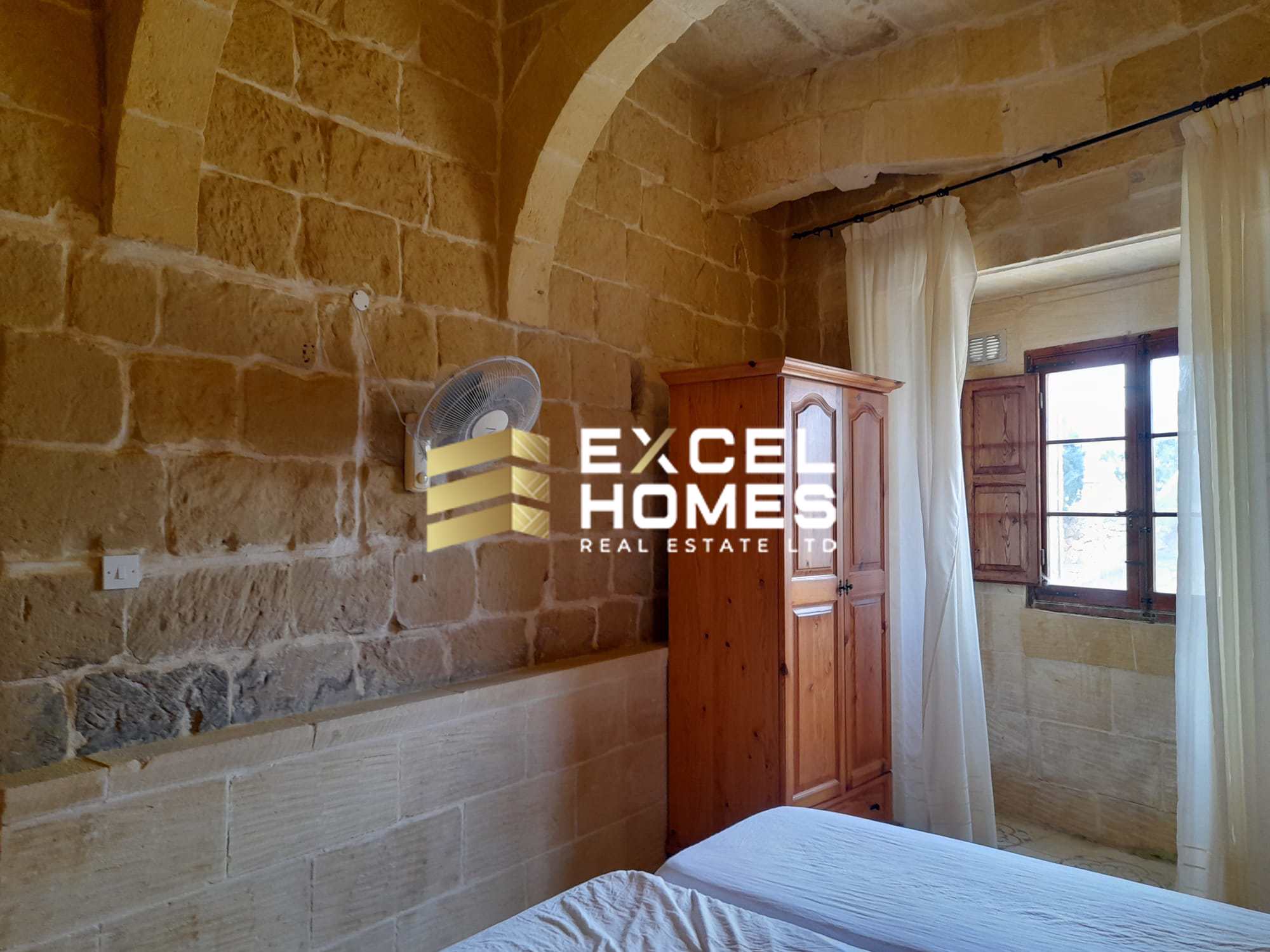 5 bedroom Farmhouse in San Lawrenz, Malta – 65859