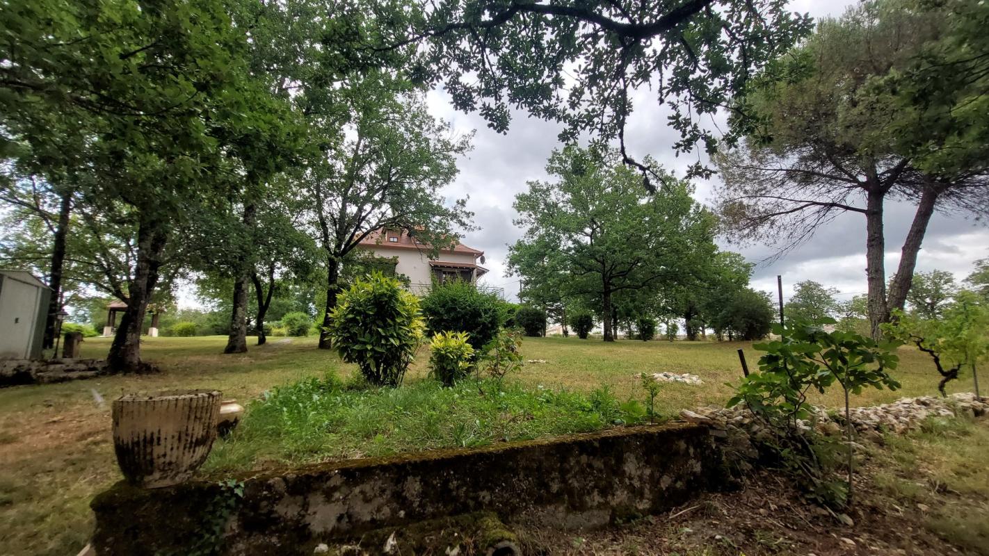 5 bedroom maison in Le Montat, Lot, France