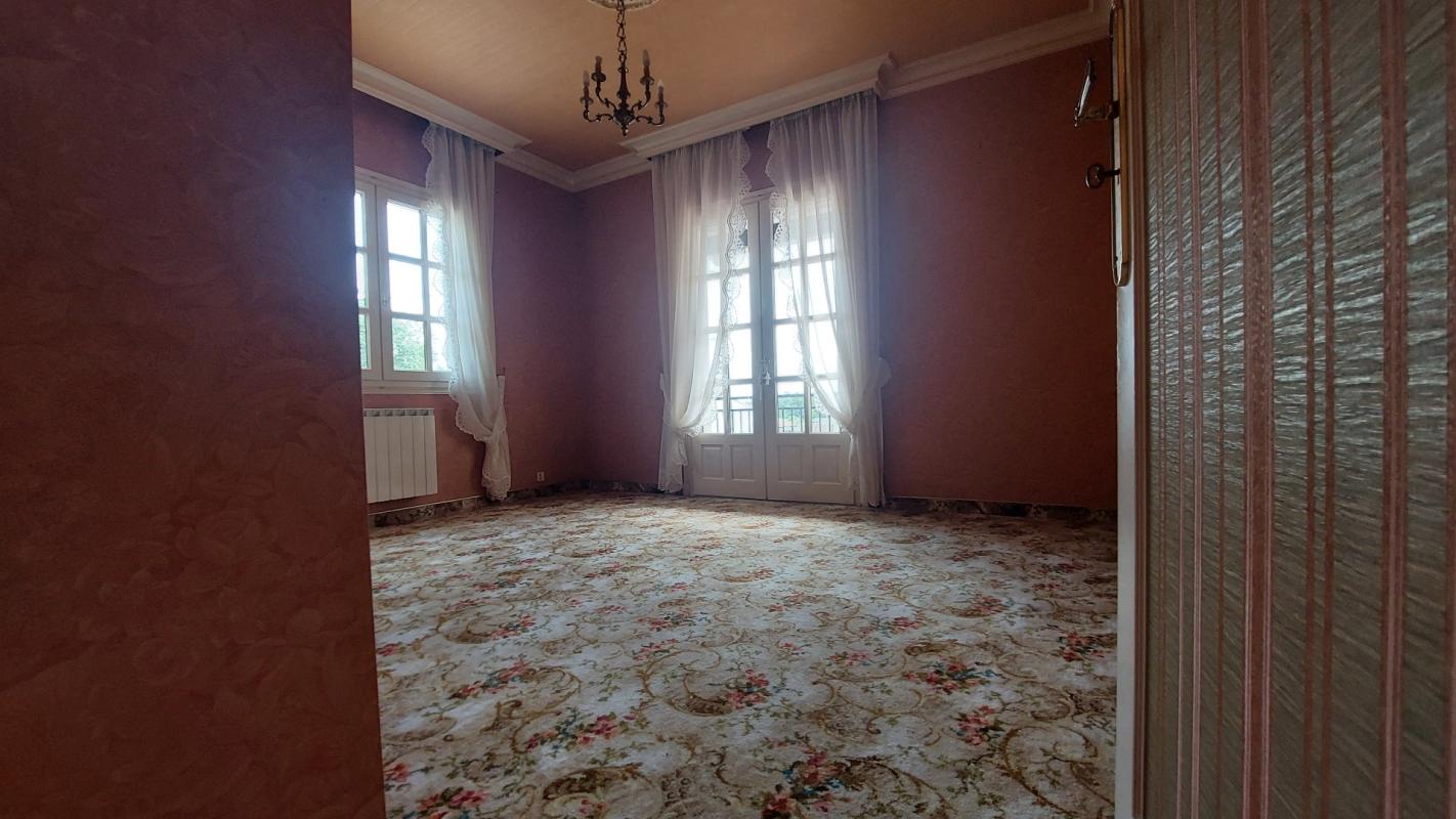 5 bedroom maison in Le Montat, Lot, France