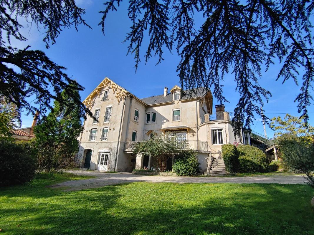 7 bedroom maison de maitre in Millau, Aveyron, France