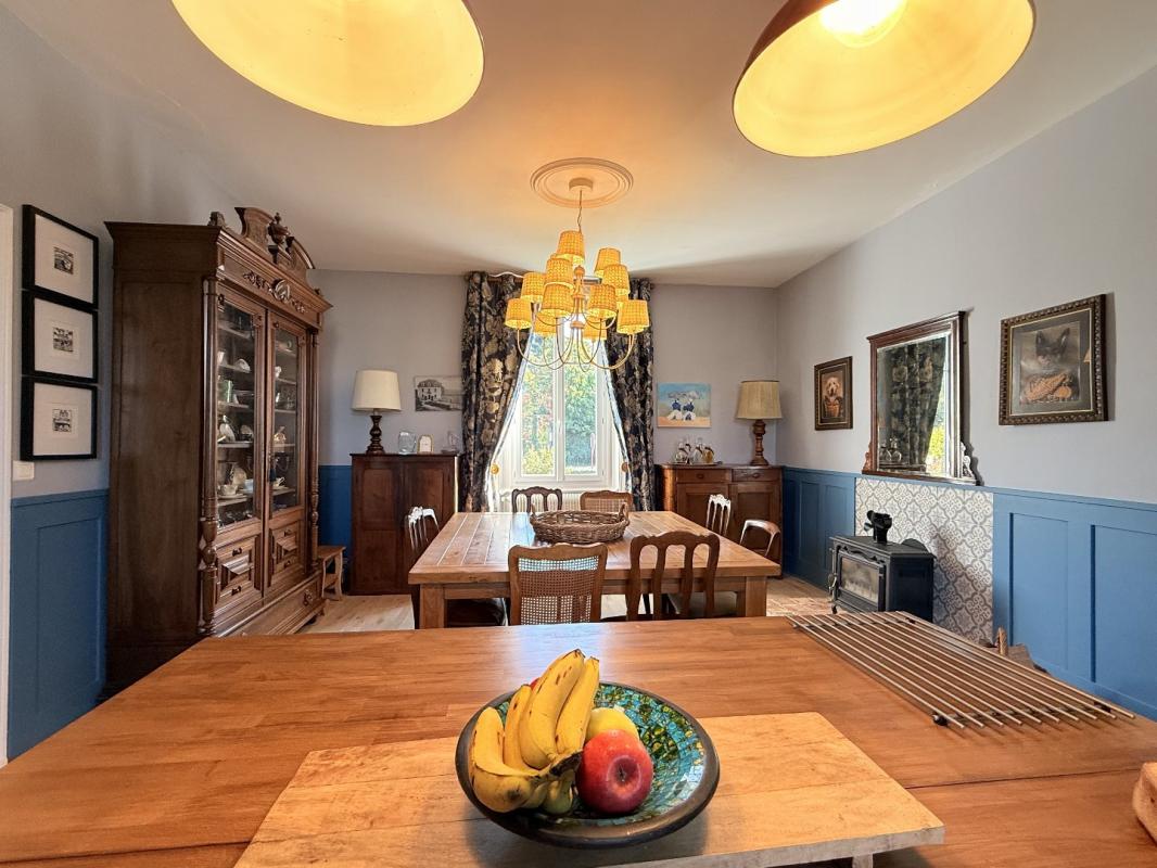 14 bedroom maison in Piegut Pluviers, Dordogne, France