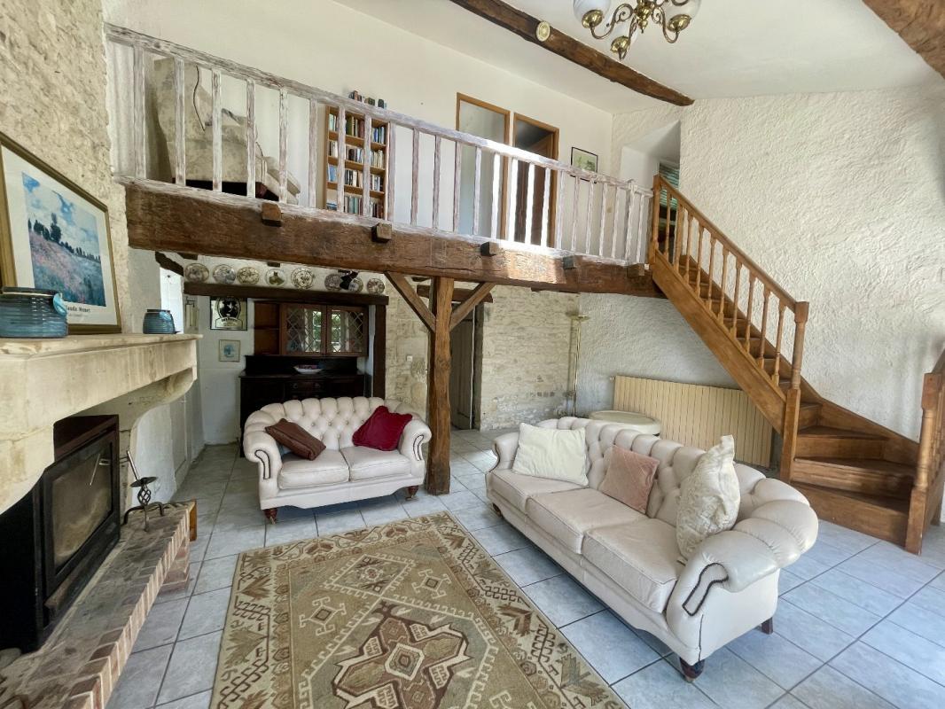 3 bedroom maison in Fontaine Chalendray, Charente-Maritime, France