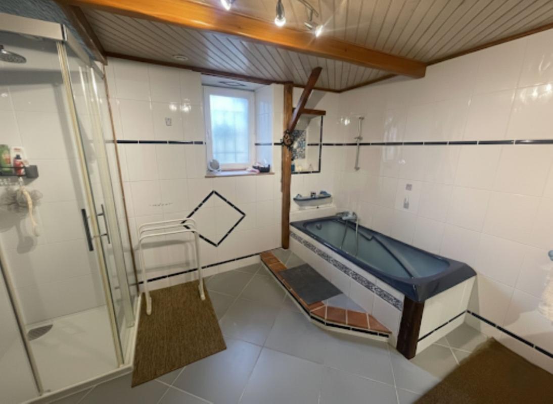 2 bedroom maison in Aulnay, Charente-Maritime, France