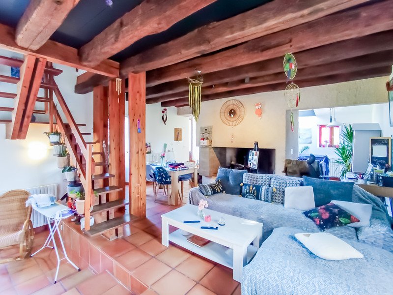 3 bedroom maison situee en campagne in Bassilac, Dordogne, France