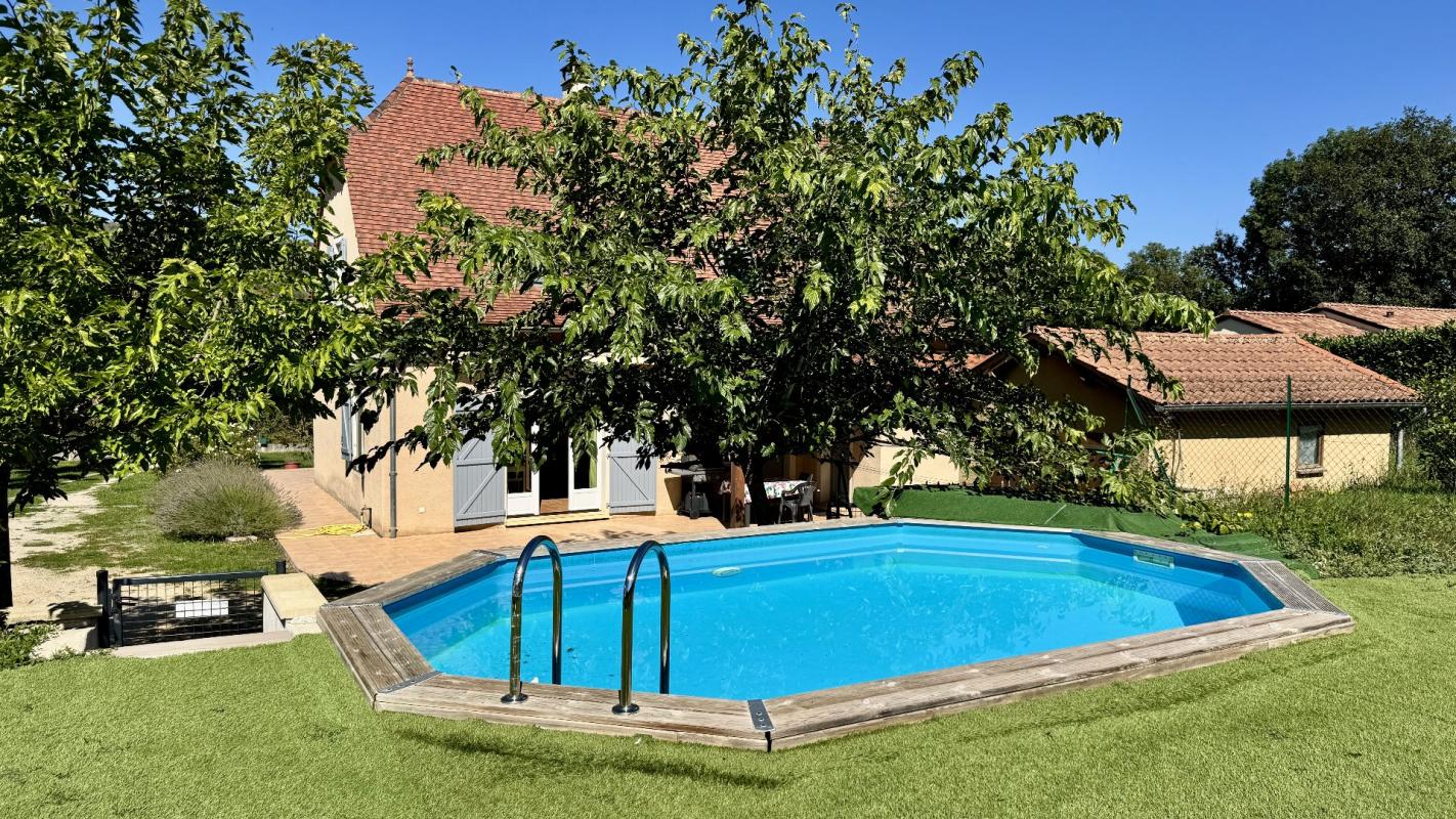 3 bedroom maison in Salvagnac Cajarc, Aveyron, France