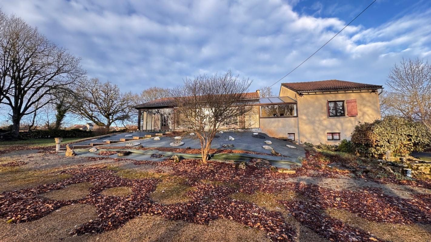 2 bedroom maison in Espedaillac, Lot, France