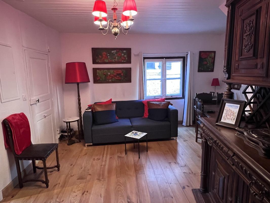 2 bedroom maison de ville in Figeac, Lot, France