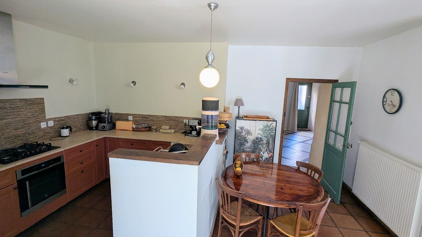 5 bedroom maison in Monesties, Tarn, France