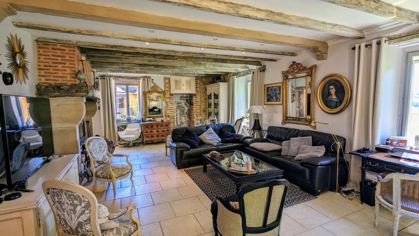 4 bedroom maison in Valderies, Tarn, France