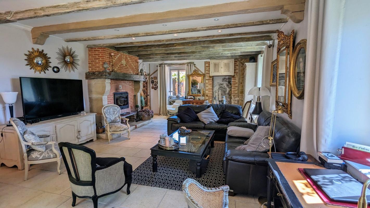 4 bedroom maison in Valderies, Tarn, France