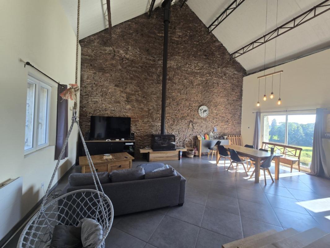 10 bedroom corps de ferme in Baraqueville, Aveyron, France