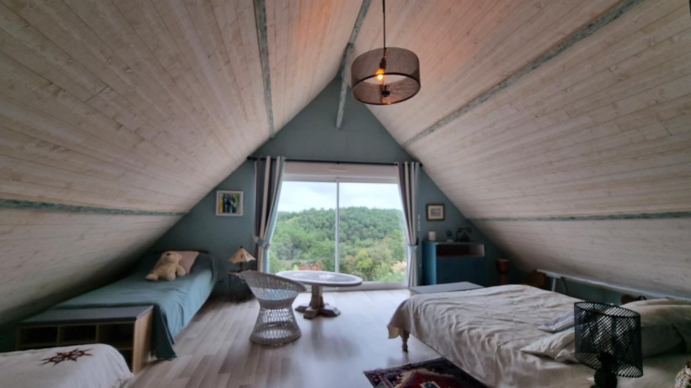 8 bedroom maison in Thenon, Dordogne, France