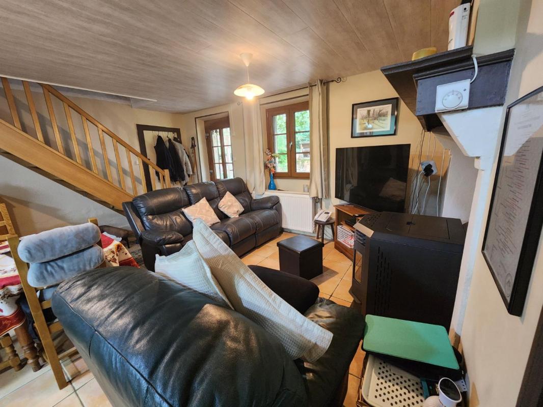 3 bedroom maison in Saulgond, Charente, France