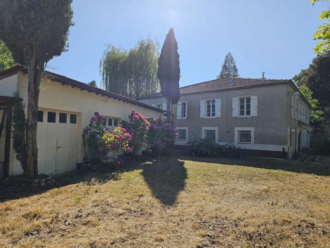 3 bedroom maison in Laroque D’olmes, Ariège, France
