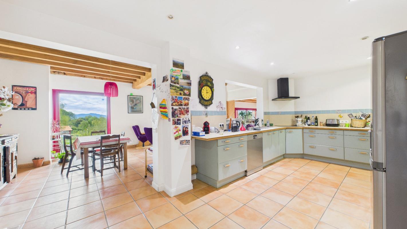 7 bedroom maison in Bardos, Pyrénées-Atlantiques, France