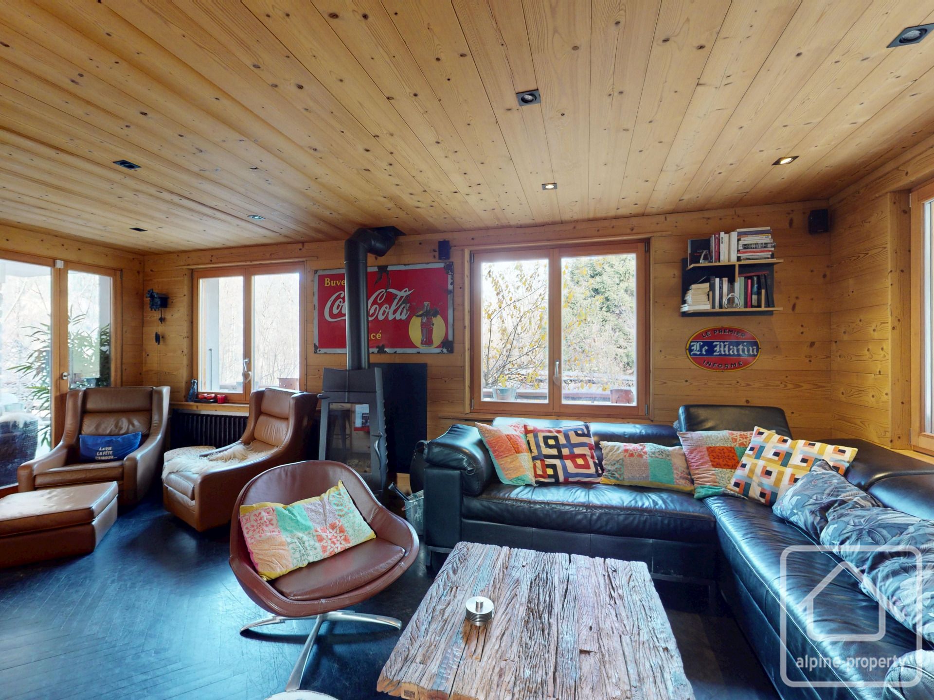 Detached 5 Bedroom Chalet With Independent Apartment On Large Land Plot, Mont Blanc Views – CHEVALIER