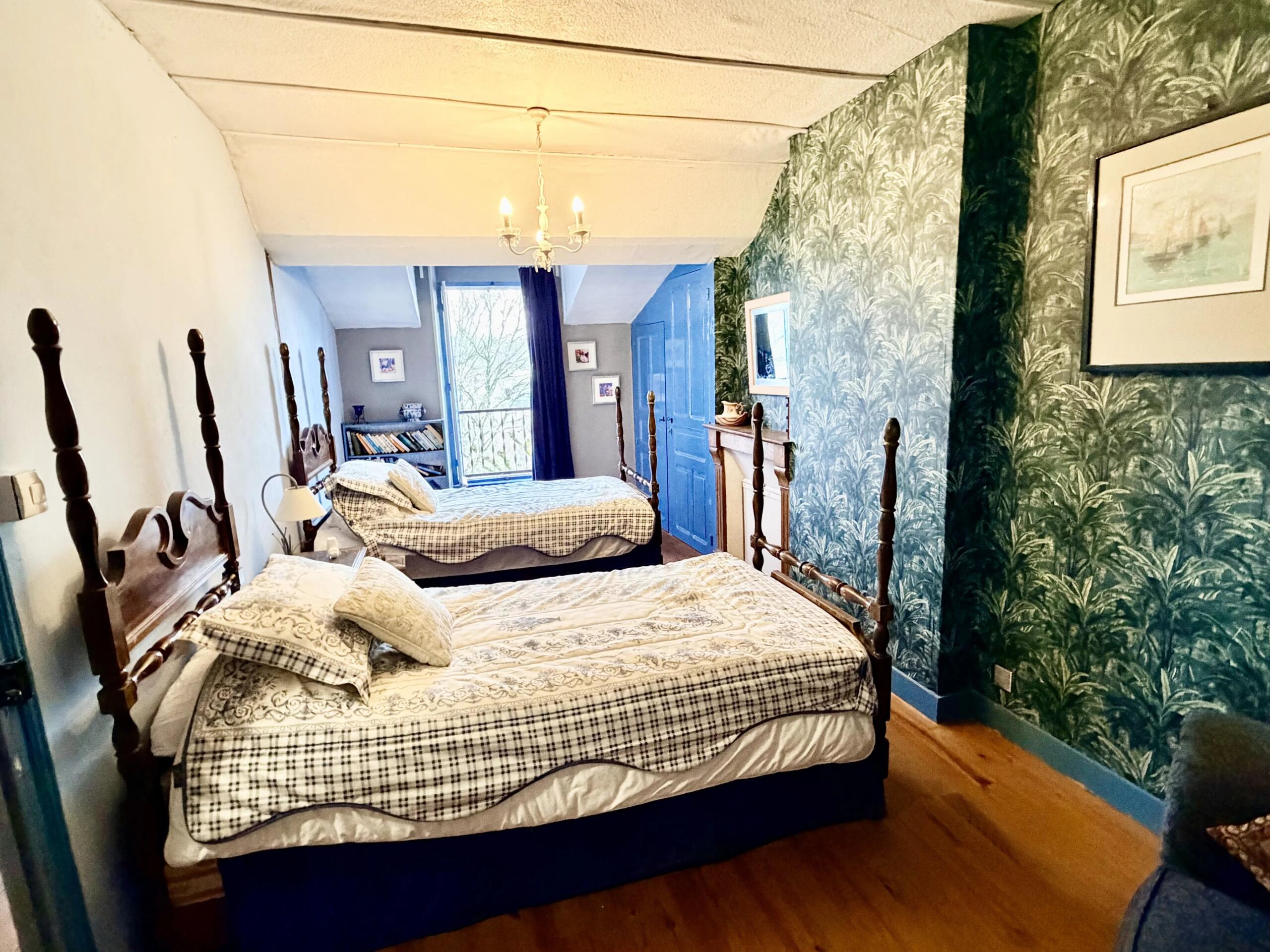 Large renovated townhouse with its authentic soul intact, Limousin – France – BVI84215