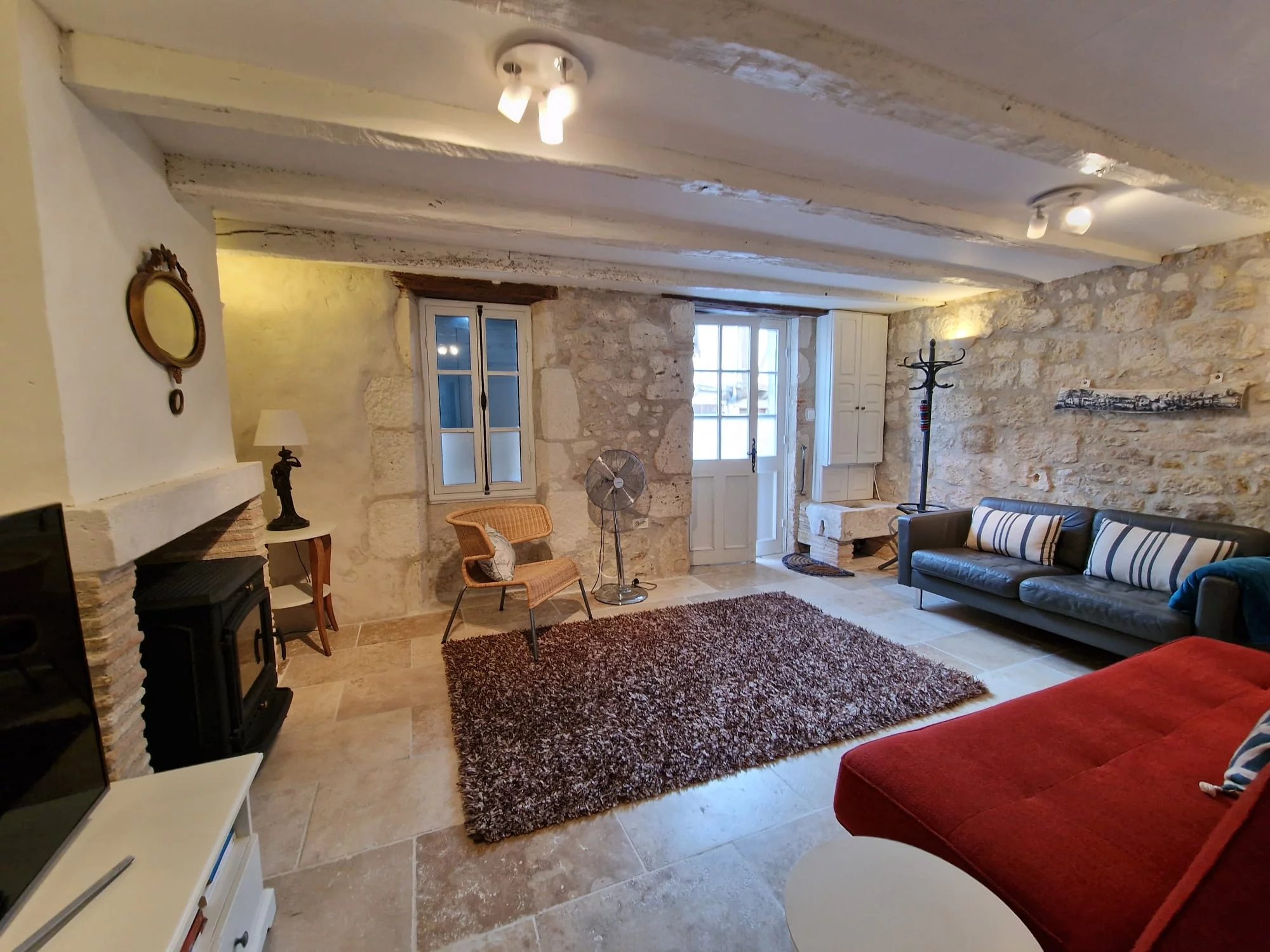 Character Townhouse with Garden and Development Potential, Aquitaine – France – BVI83813
