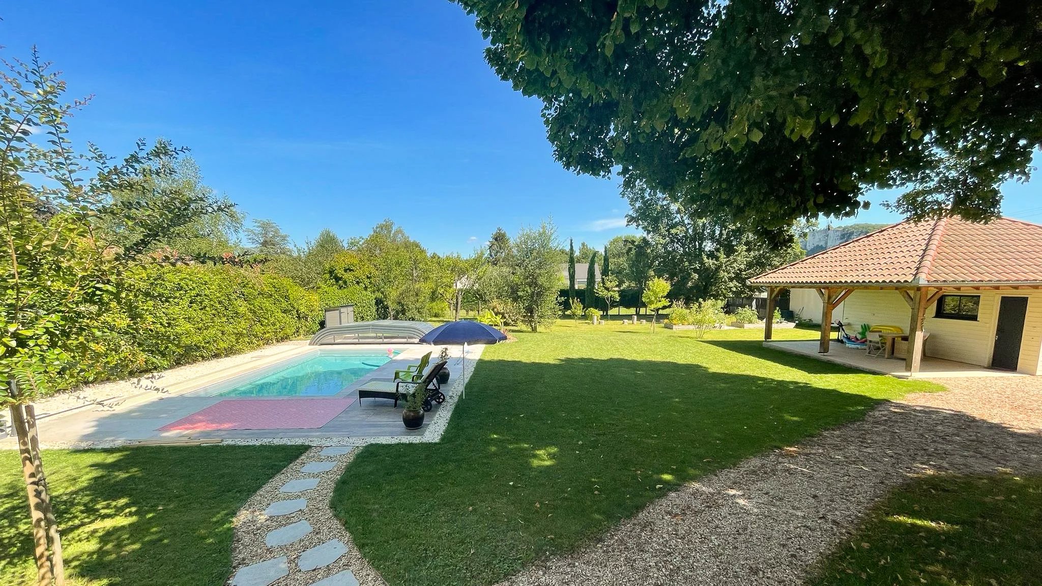 Contemporary Dordogne valley home with versatile layout and saltwater pool, Midi-Pyrénées – France – BVI84180