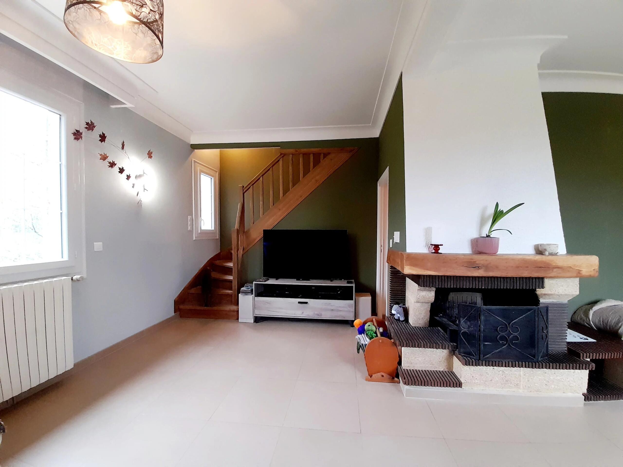 Elegant house with large garden in Bergerac, Aquitaine – France – BVI83135