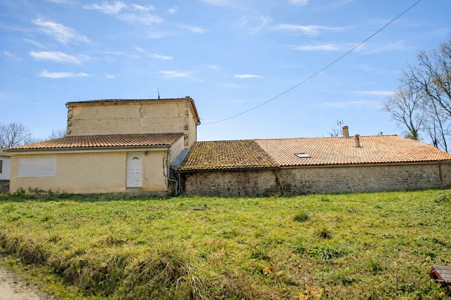 Pretty stone house to renovate, Aquitaine – France – BVI84142