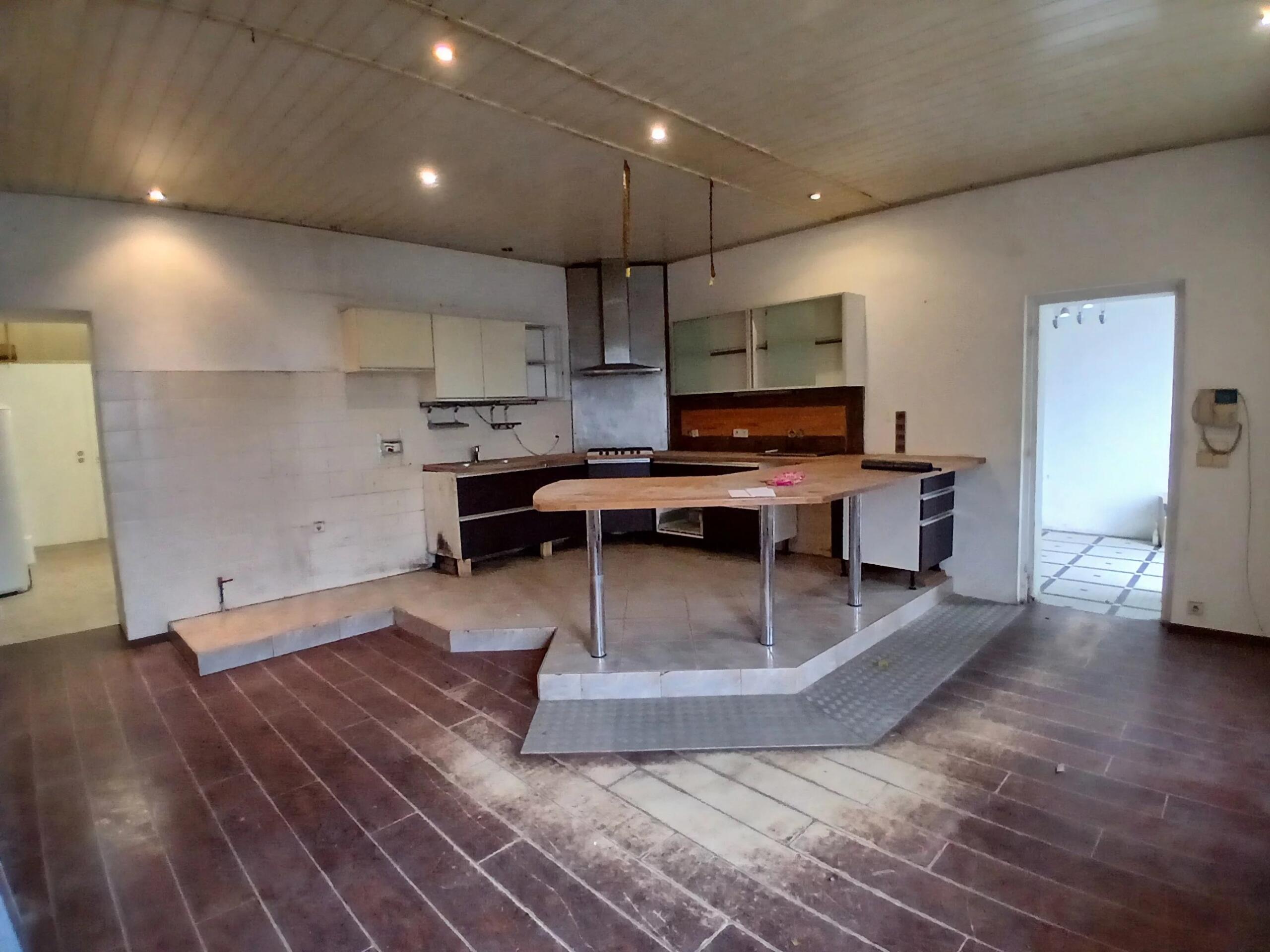 Pretty stone house to renovate, Aquitaine – France – BVI84142