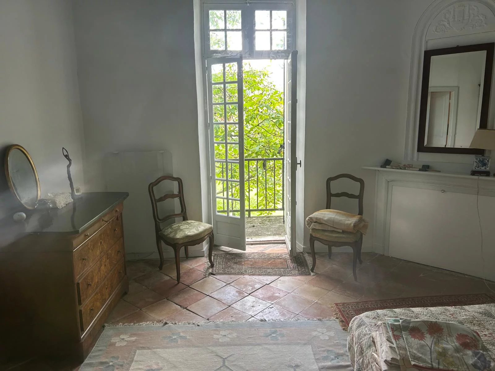 Elegant Maison de Maître with Magnificent Walled Garden, Languedoc-Roussillon – France – BVI83206