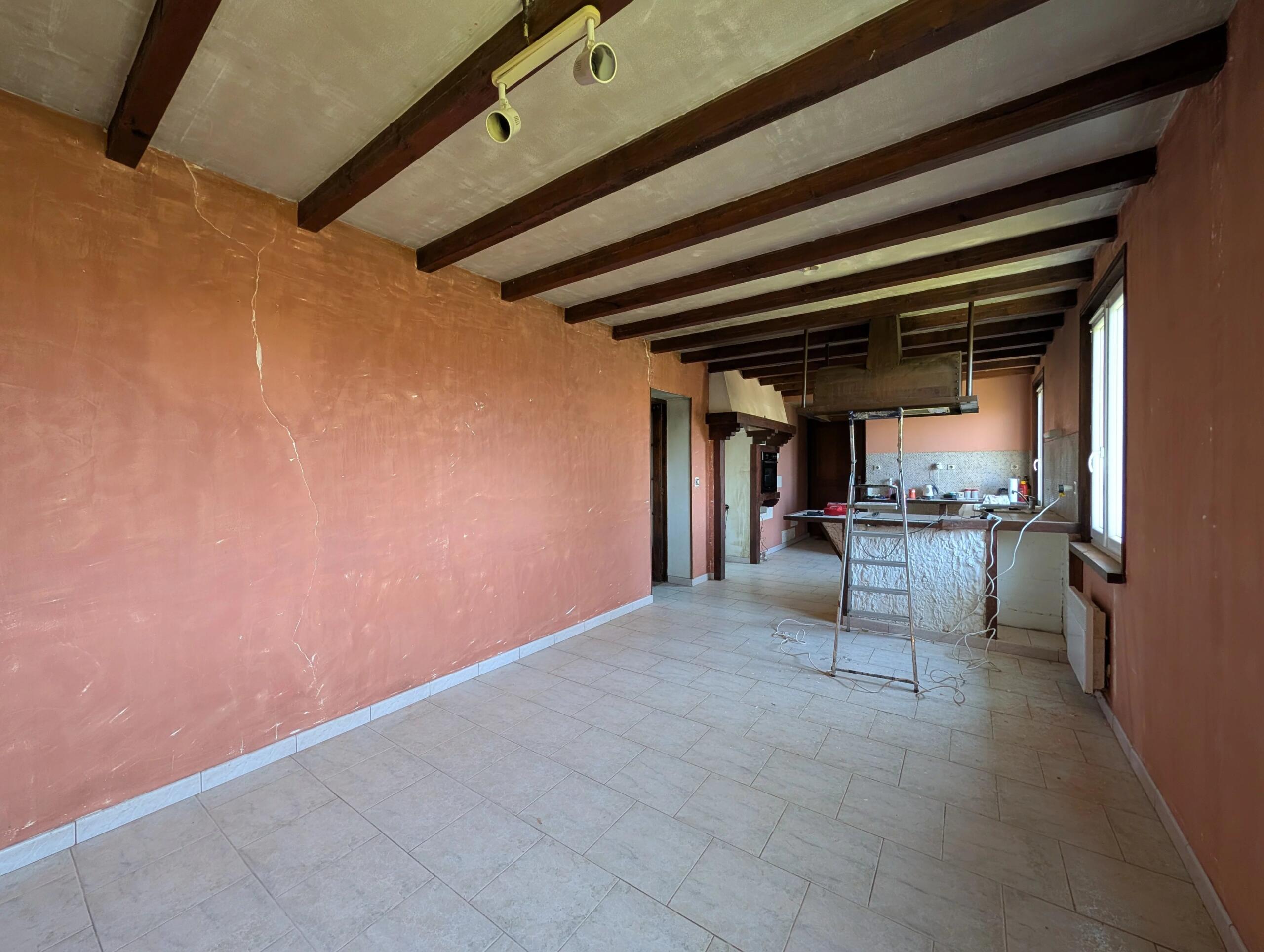 Two bedroom country property with barn and lovely views, Aquitaine – France – BVI84076