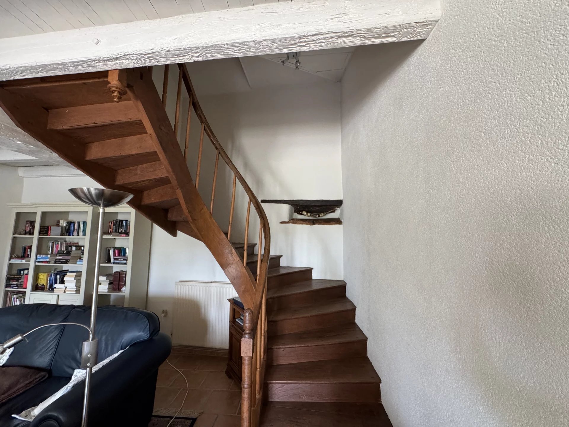 Chocolate-box cottage with lovely garden, Poitou-Charentes – France – BVI81331