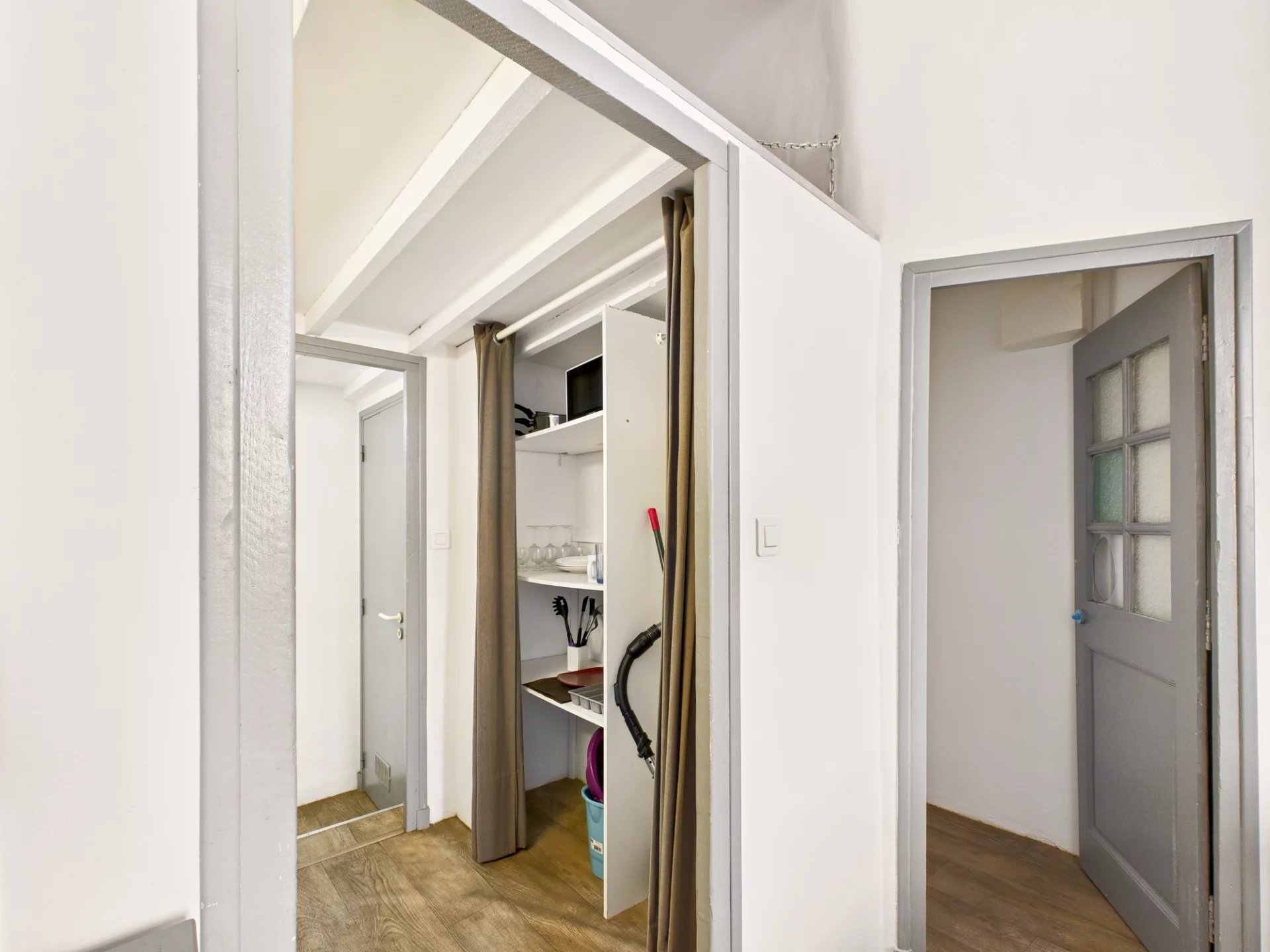 City-Center Studio with Mezzanine, Provence-Alpes-Côte d’Azur – France – BVI79123